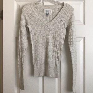 Beige knit vneck sweater (item 036)
